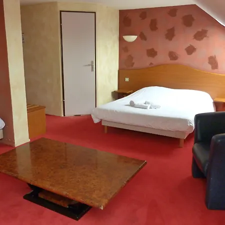 Logis & Restaurant Cap 2* نويليس جوداولت