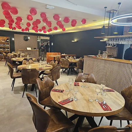 Hotel Logis & Restaurant Cap