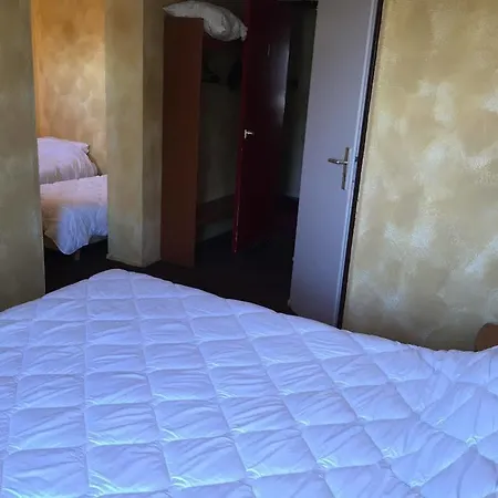 Otel Cap 2*